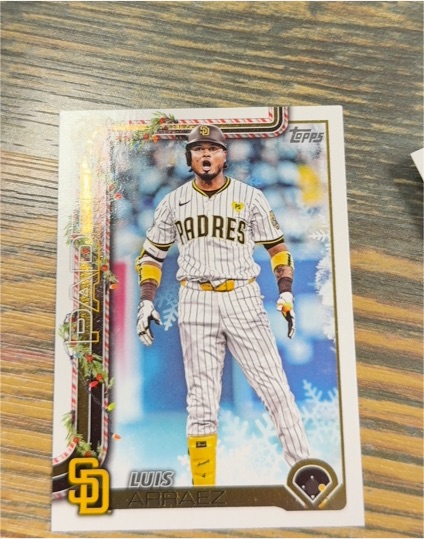 2025 Topps Holiday #H151 Luis Arraez — front