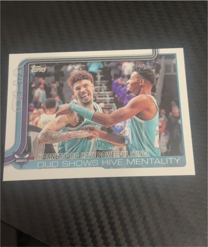 2025-26 Topps #283 Hornets Duo Have Powerful Sting: Duo Shows Hive Mentality — front