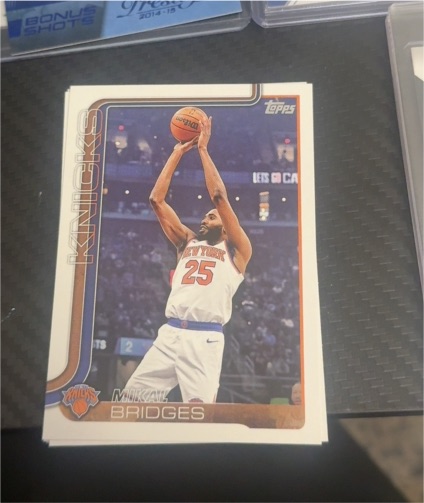 2025-26 Topps #18 Mikal Bridges — front