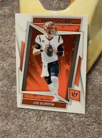 2022 Panini Rookies & Stars #18 Joe Burrow — front