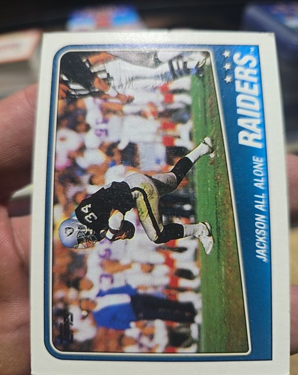 1988 Topps #325 Bo Jackson Los Angeles Raiders — front