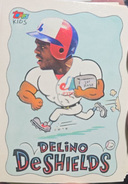 1992 Topps Kids #9 Delino DeShields — front