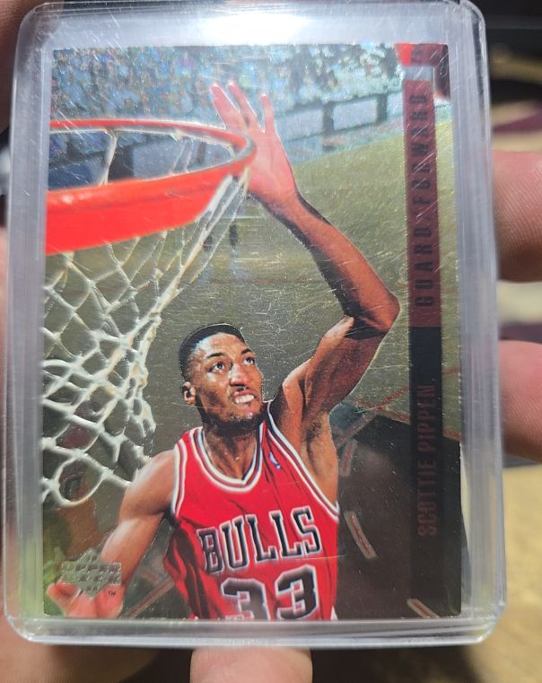 1993-94 Upper Deck Special Edition Behind the Glass #G10 Scottie Pippen — front
