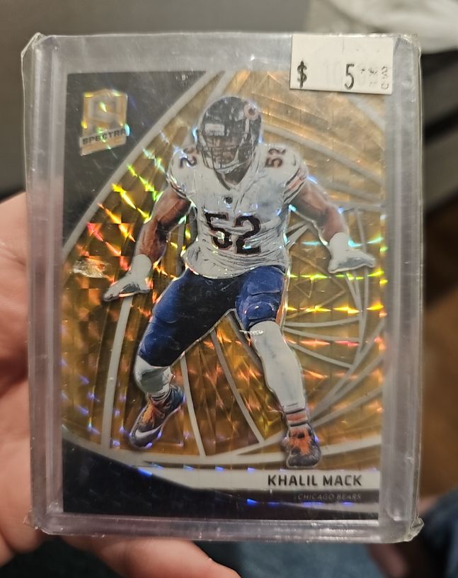 2019 Panini Spectra #53 Khalil Mack — front