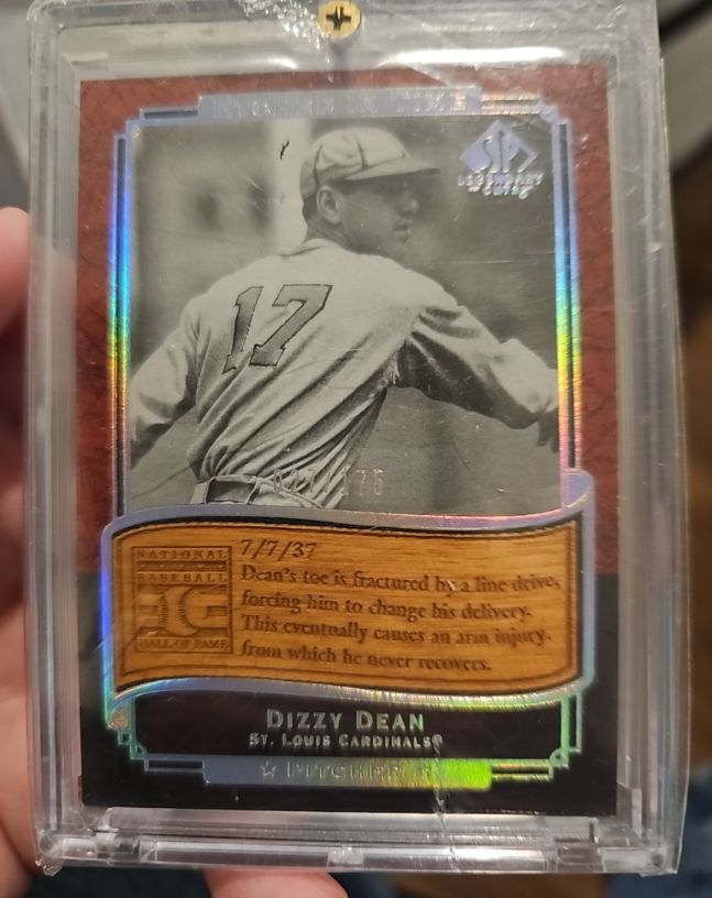 2003 SP Legendary Cuts Etched in Time Dizzy Dean — front
