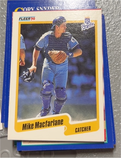 1990 Fleer #114 Mike Macfarlane — front