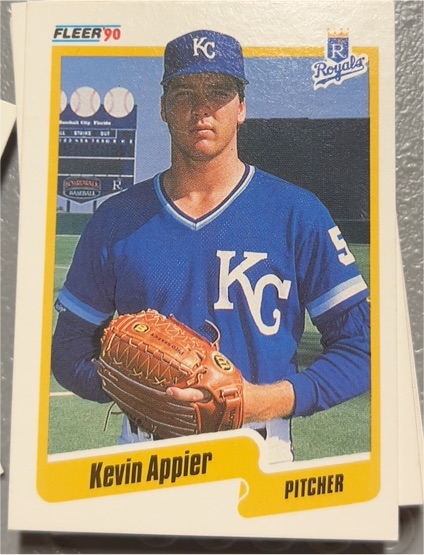1990 Fleer #100 Kevin Appier — front