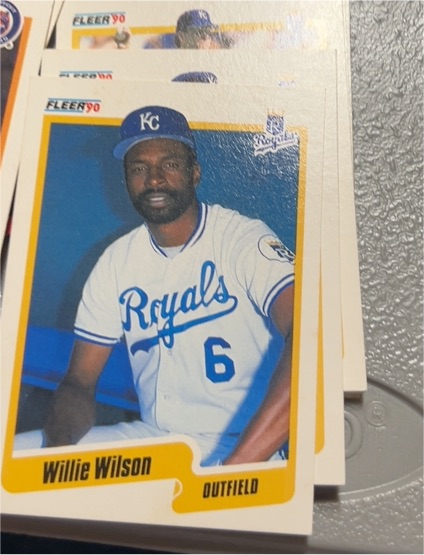 1990 Fleer #123 Willie Wilson — front