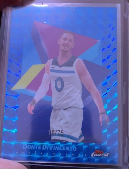 2025 Topps Finest Basketball #62 Donte DiVincenzo Blue Geometric — front