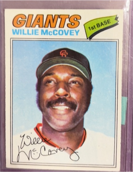 1977 Topps #547 Willie McCovey — front