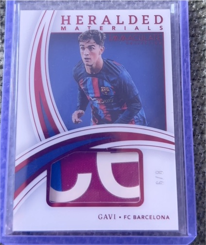 2021 Panini Immaculate Collection Heralded Materials #6/8 Gavi — front