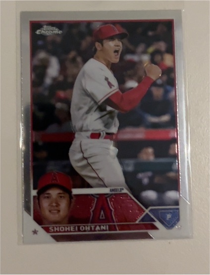 2023 Topps Chrome #17 Shohei Ohtani — front