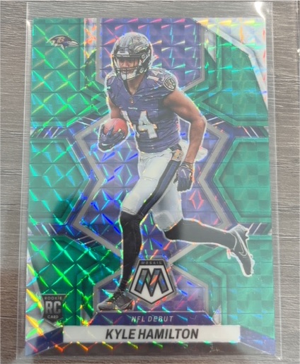 2022 Panini Mosaic Football NFL Debut #254 Kyle Hamilton — front