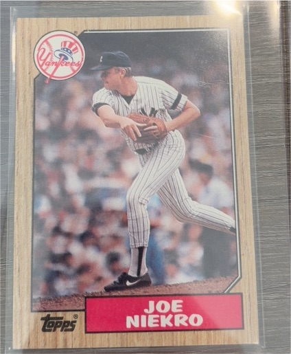 1987 Topps #344 Joe Niekro — front
