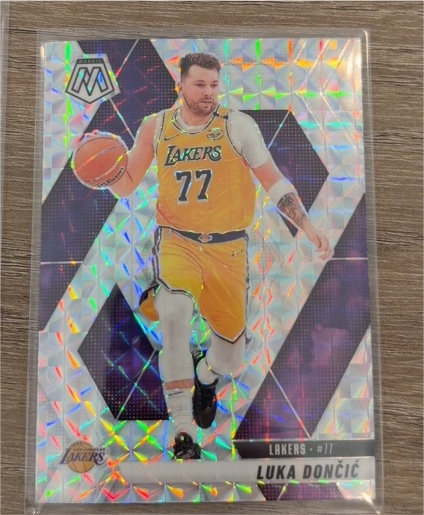 2024-25 Panini Mosaic #100 Luka Dončić — front