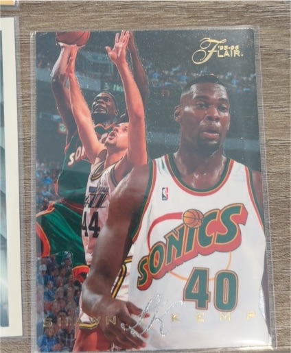 1995-96 Flair #188 Shawn Kemp — front