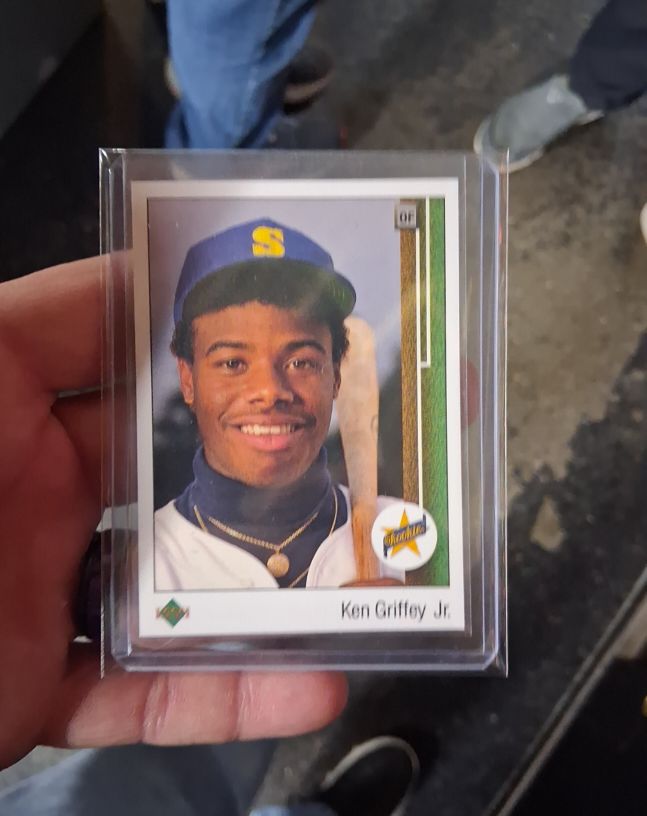 1989 Upper Deck #1 Ken Griffey Jr. — front