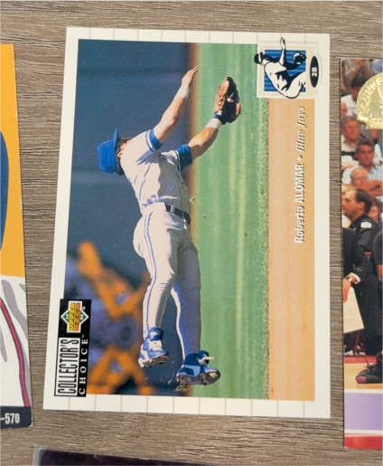 1994 Upper Deck Collector's Choice #33 Roberto Alomar — front