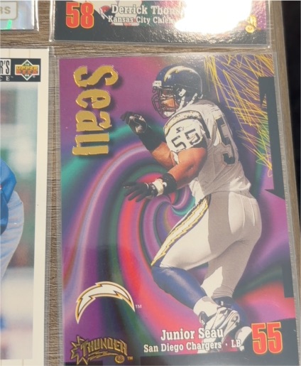 1994 Upper Deck Thunder #55 Junior Seau — front
