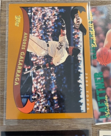 2002 Topps #565 Andres Galarraga — front