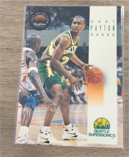 1993-94 SkyBox Premium #172 Gary Payton — front