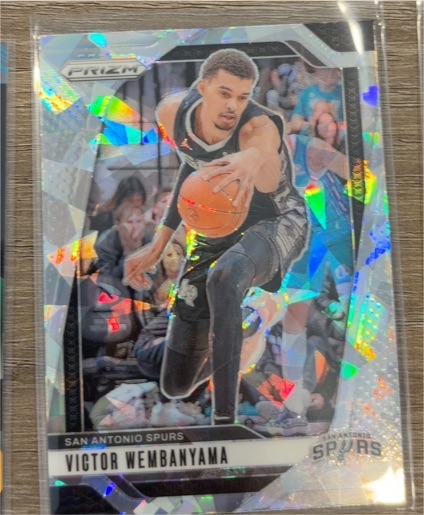 2024-25 Panini Prizm #172 Victor Wembanyama — front