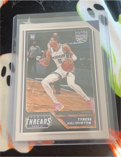 2020-21 Panini Chronicles Threads #91 Tyrese Haliburton — front