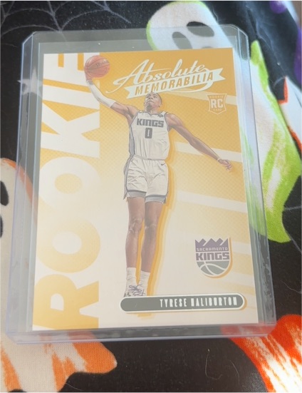 2020-21 Panini Absolute Memorabilia #12 Tyrese Haliburton — front