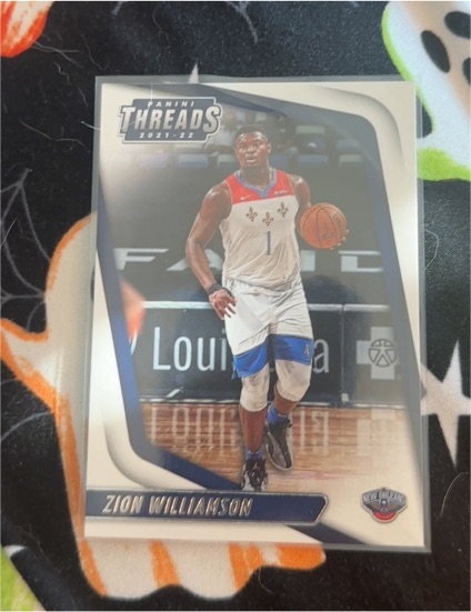2021-22 Panini Chronicles Threads #89 Zion Williamson — front