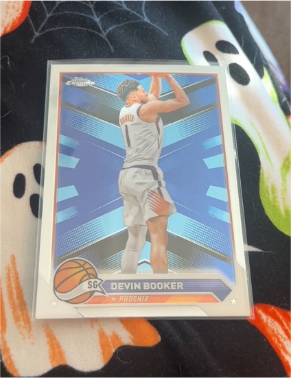 2023-24 Topps Chrome #181 Devin Booker — front