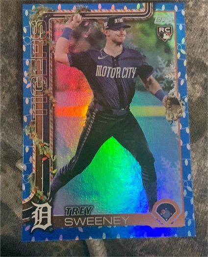 2025 Topps Holiday #H172 Trey Sweeney — front