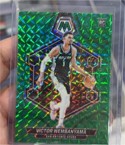 2023-24 Panini Mosaic #238 Victor Wembanyama — front