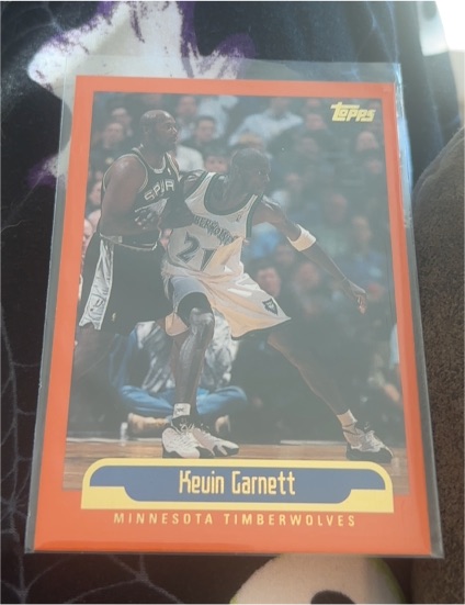 1999-00 Topps #210 Kevin Garnett — front