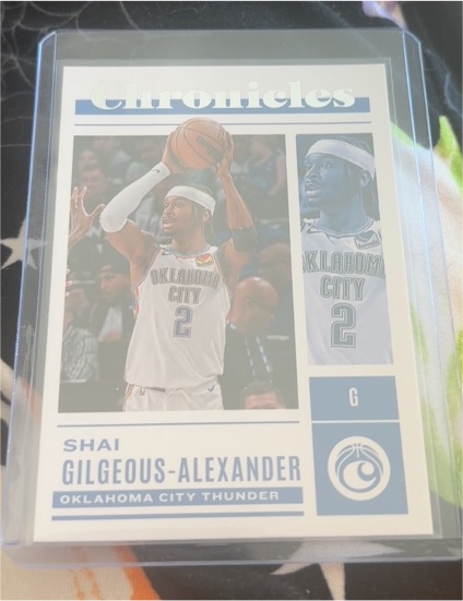 2022-23 Panini Chronicles #17 Shai Gilgeous-Alexander — front