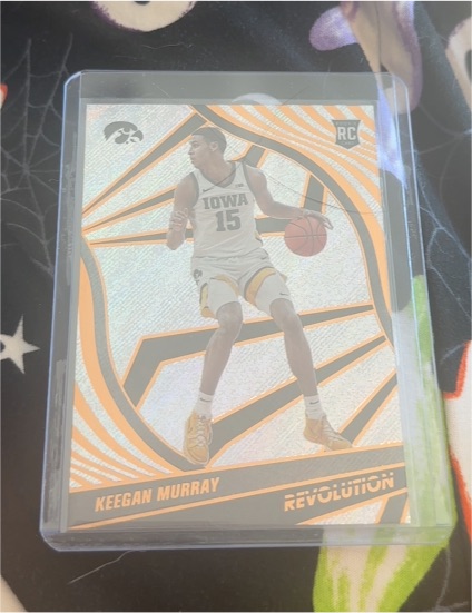 2022 Panini Chronicles Draft Picks #9 Keegan Murray Revolution Rookie Iowa RC — front