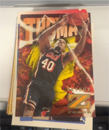 1996-97 SkyBox Z-Force #48 Kurt Thomas — front