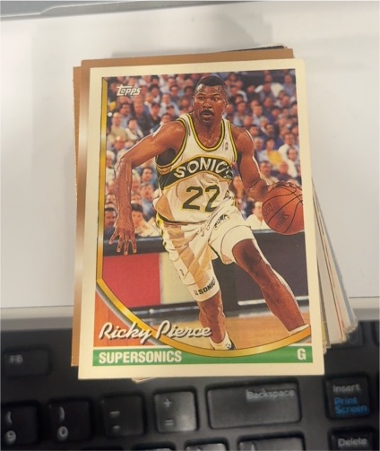 1993-94 Topps #340 Ricky Pierce — front