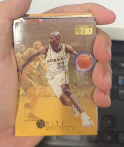 1996-97 SkyBox Premium #8 Latrell Sprewell — front