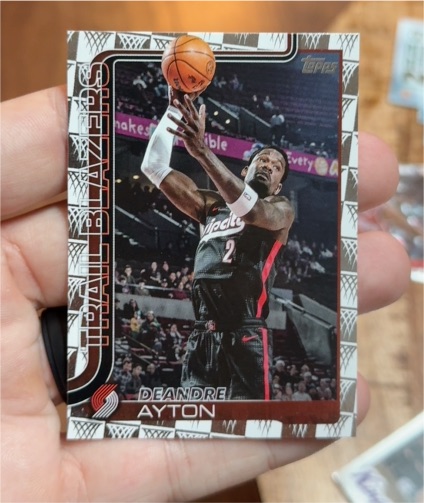 2025-26 Topps #124 Deandre Ayton — front