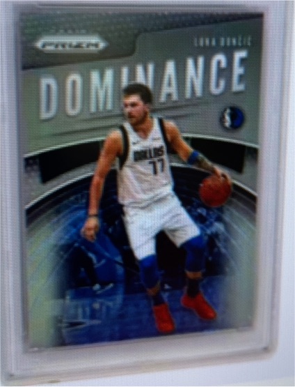 2019-20 Panini Prizm Dominance #20 Luka Doncic — front