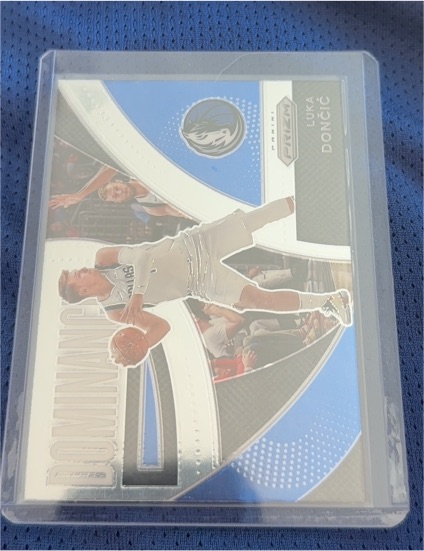2021-22 Panini Prizm Dominance #10 Luka Doncic — front