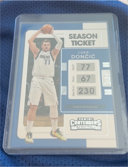 2021-22 Panini Contenders Season Ticket #18 Luka Doncic — front