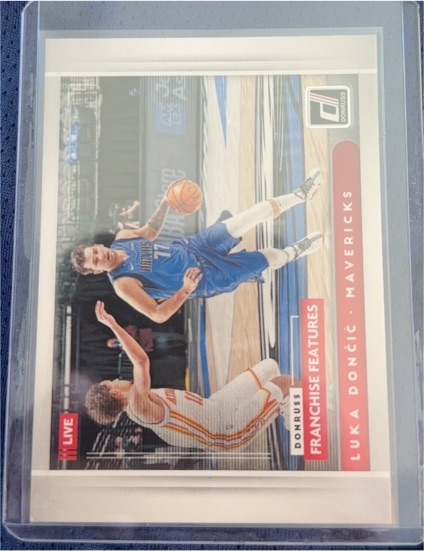 2021-22 Donruss #1 Luka Doncic Franchise Features — front