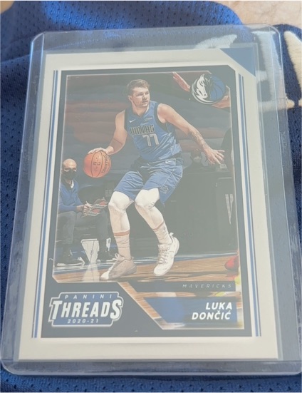 2020-21 Panini Chronicles Threads #82 Luka Dončić — front