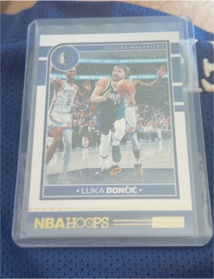 2024-25 Panini NBA Hoops #115 Luka Dončić — front