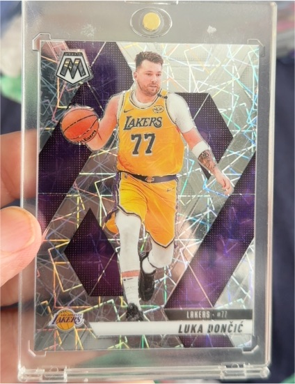 2024-25 Panini Mosaic #100 Luka Dončić — front