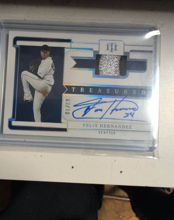 2023 Panini National Treasures Treasured #TMS-FH Felix Hernandez — front