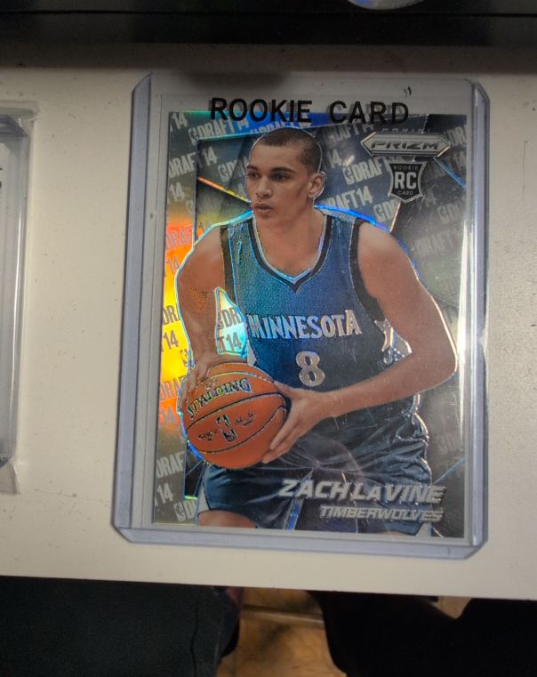 2014-15 Panini Prizm #42 Zach LaVine Silver Prizm Rookie Card — front