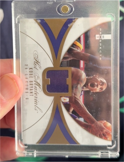 2007-08 Fleer Hot Prospects Hot Materials #HM-KB Kobe Bryant — front