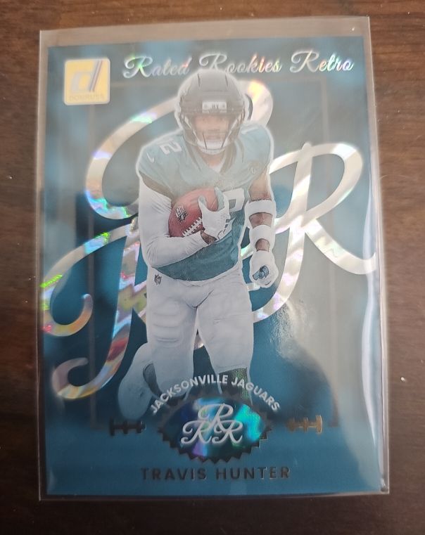 2025 Panini Donruss Rated Rookies Retro #4 Travis Hunter — front